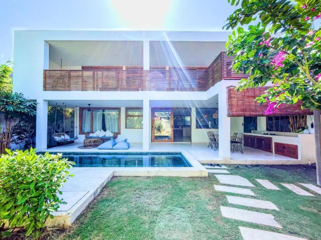 Marlaca Villas Lombok Kuta  المظهر الخارجي الصورة